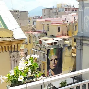 Symposion 2* Naples