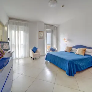 Carlton 3* Rimini